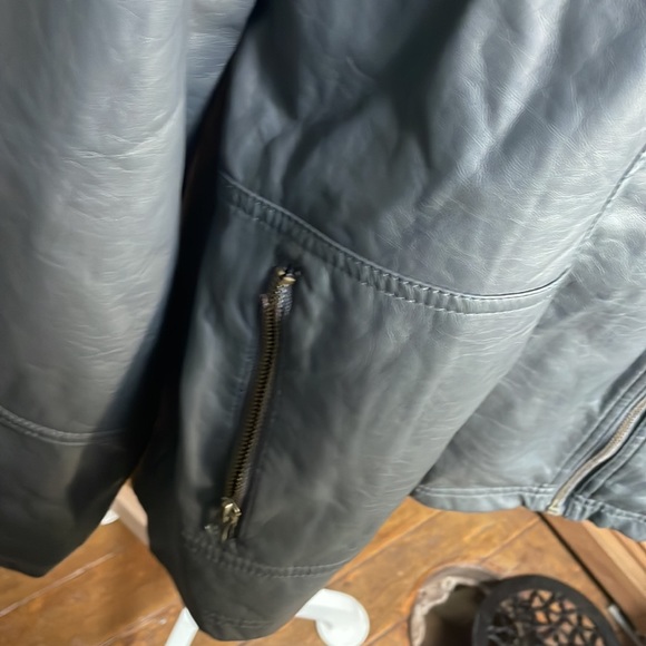 Faded. Glory 3X gray plethora jacket. - Picture 3 of 5